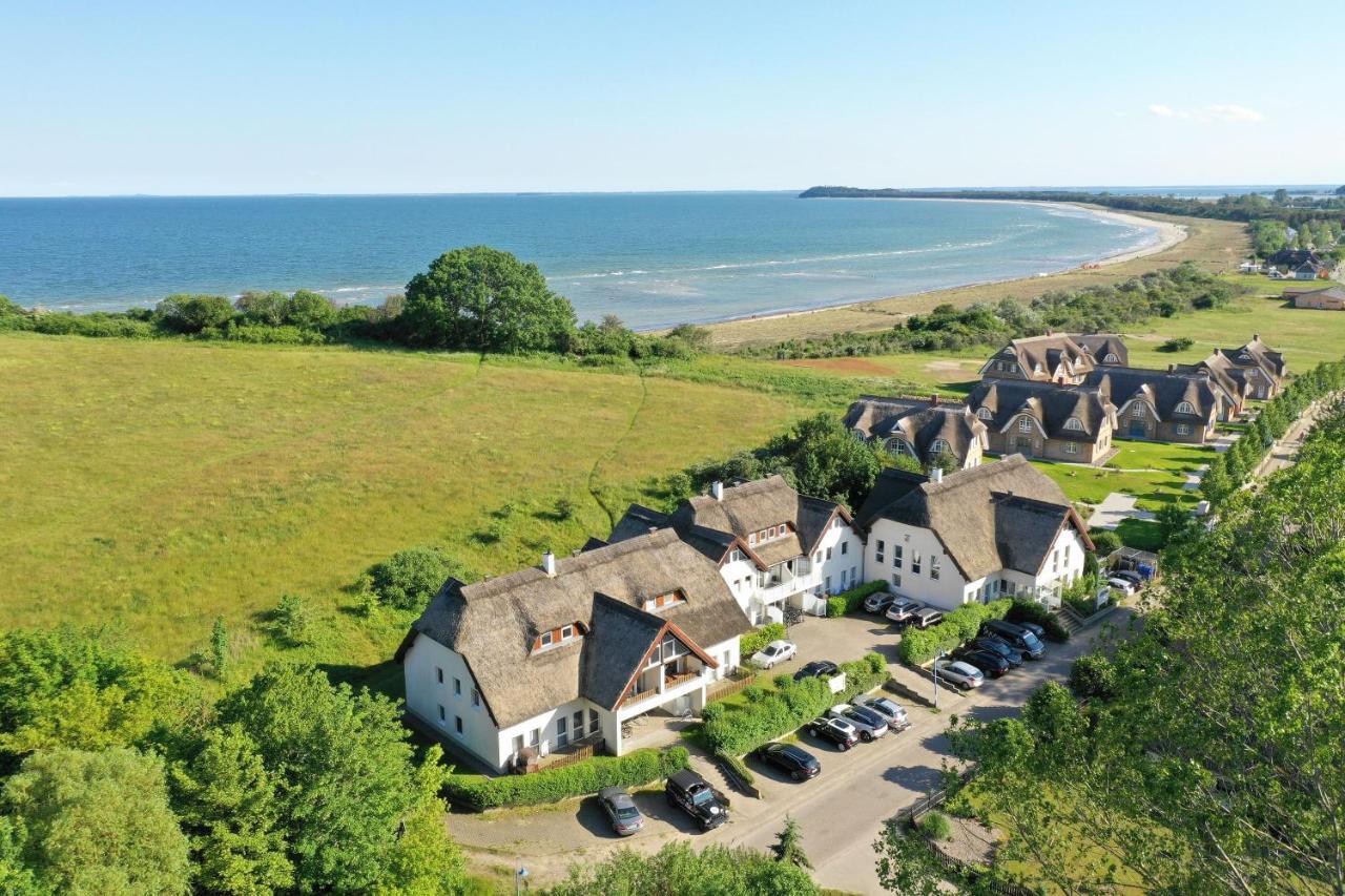 Strandnah Mit Terrasse, Gratis Nutzung Vom Ahoi Erlebnisbad Und Sauna In Sellin - Strandhaus Moenchgut Fewo06 Lobbe Ngoại thất bức ảnh