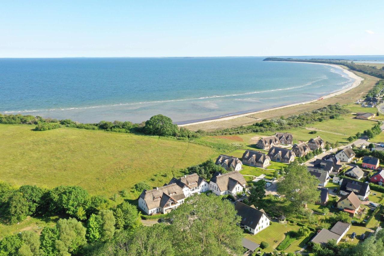 Strandnah Mit Terrasse, Gratis Nutzung Vom Ahoi Erlebnisbad Und Sauna In Sellin - Strandhaus Moenchgut Fewo06 Lobbe Ngoại thất bức ảnh